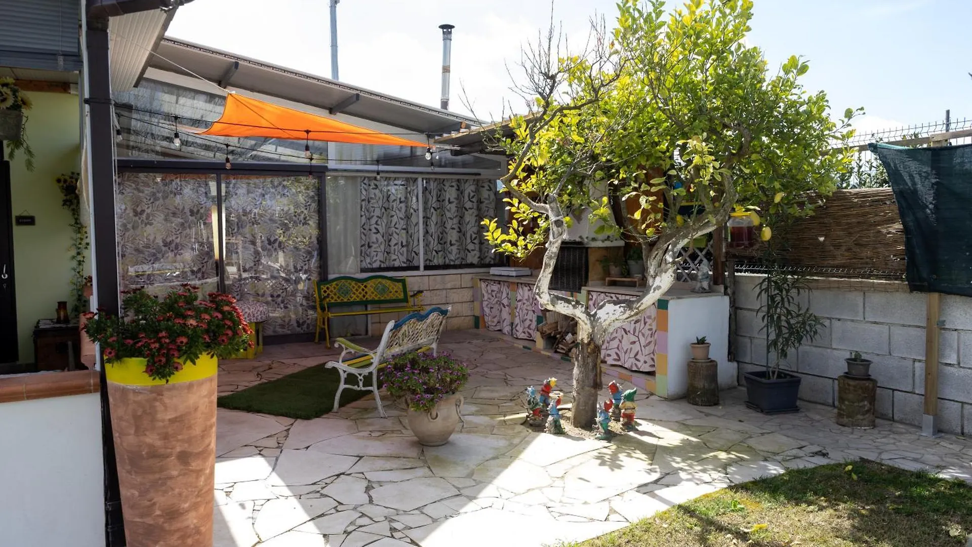 Filuvespri Hotel Comiso 0*,  Italien